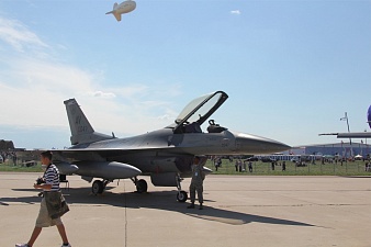 MAKS 2011